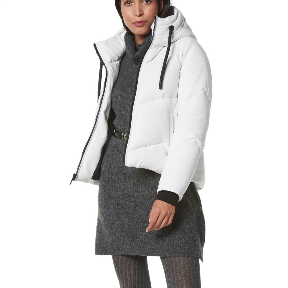 Andrew Marc New Vegan Leather Super hooded Puffer jacket full zip in white